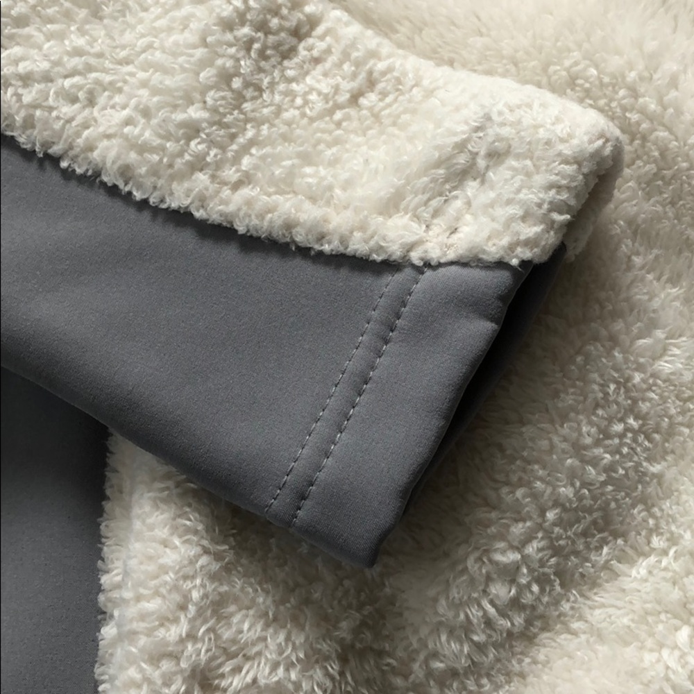 Xersion jacket - Picture 14 of 15